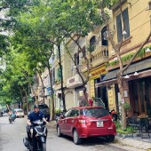 Bán gấp nhà Hoàng Quốc Việt, ngõ siêu rộng ô tô tránh, nhà 4 tầng giá chỉ 10.8 tỷ